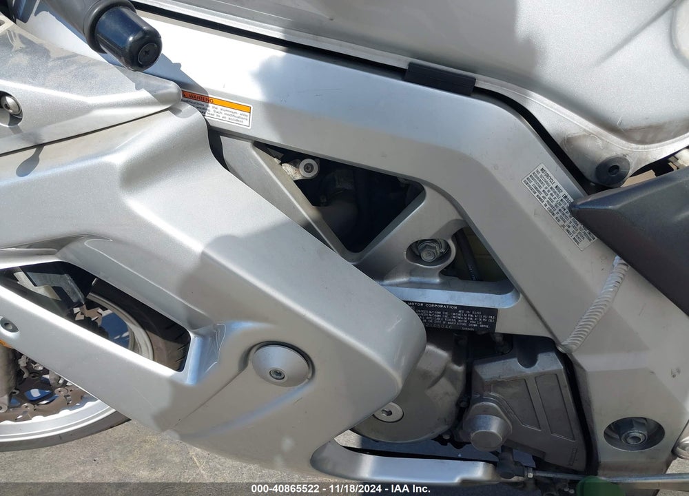 2003 SUZUKI SV650 VIN: JS1VP53A232105046