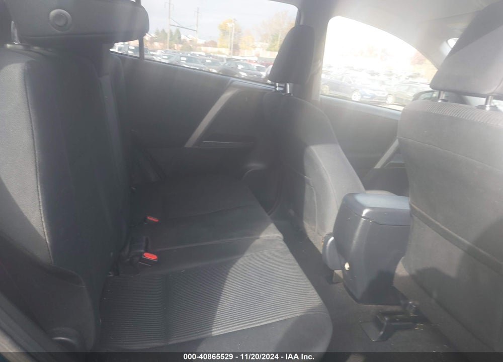 2017 TOYOTA RAV4 LE VIN: JTMBFREV6HJ161507