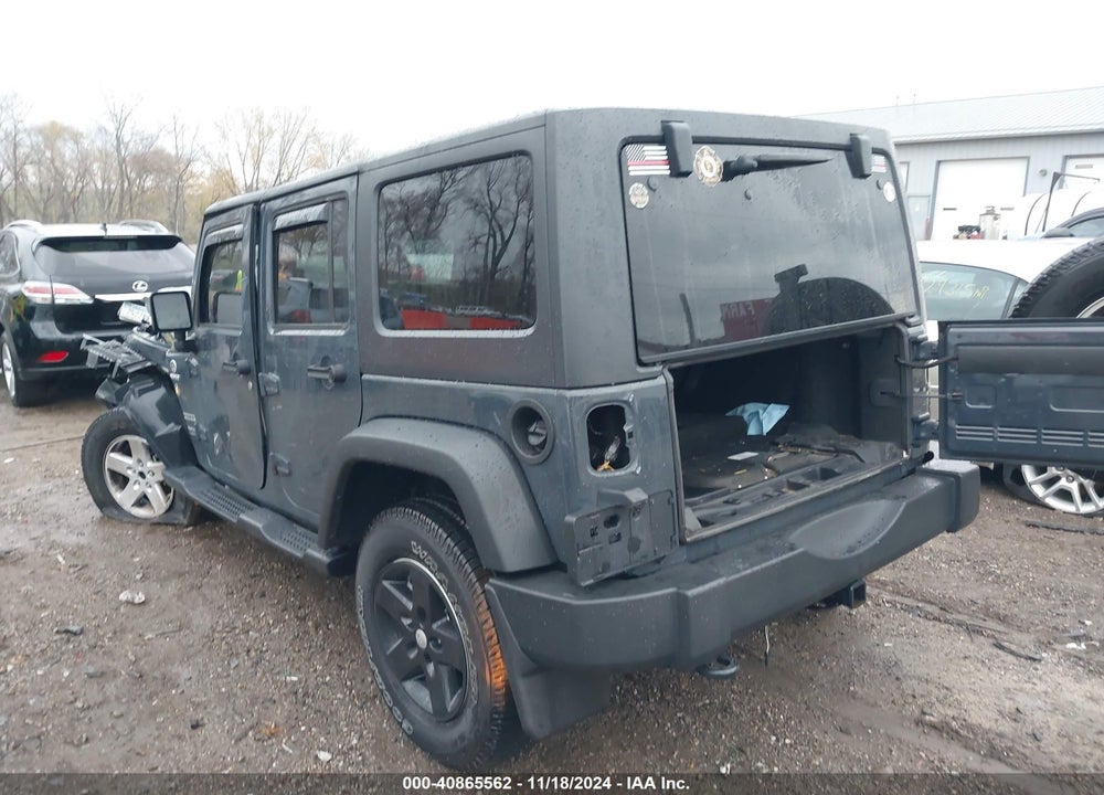 2017 JEEP WRANGLER UNLIMITED SPORT 4X4 VIN: 1C4BJWDG8HL617236