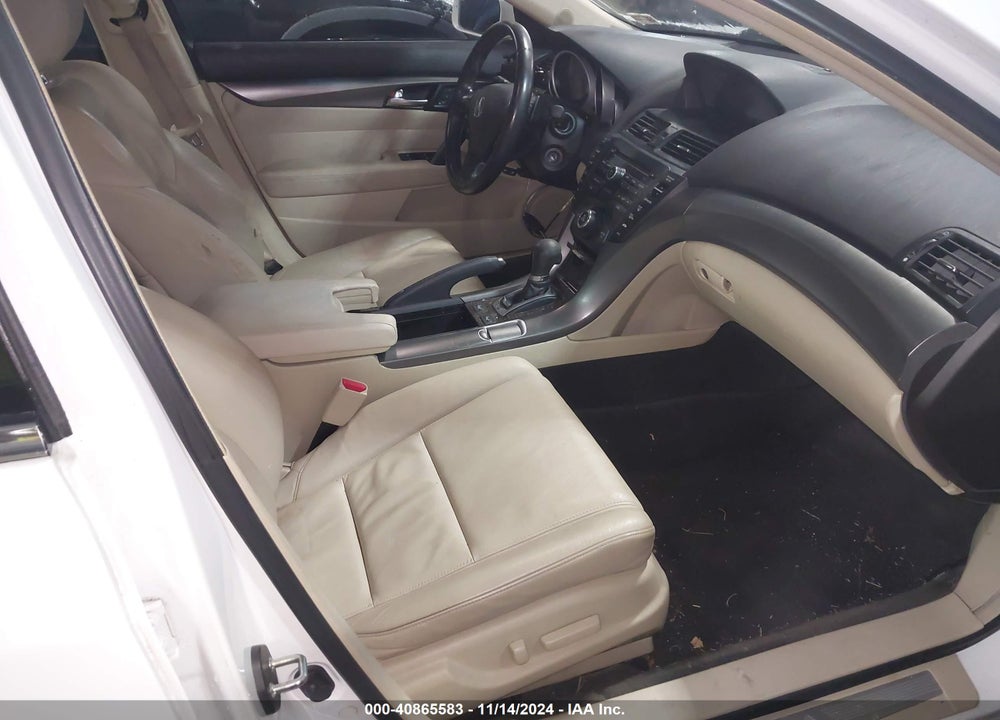 2013 ACURA TL 3.5 VIN: 19UUA8F27DA007924