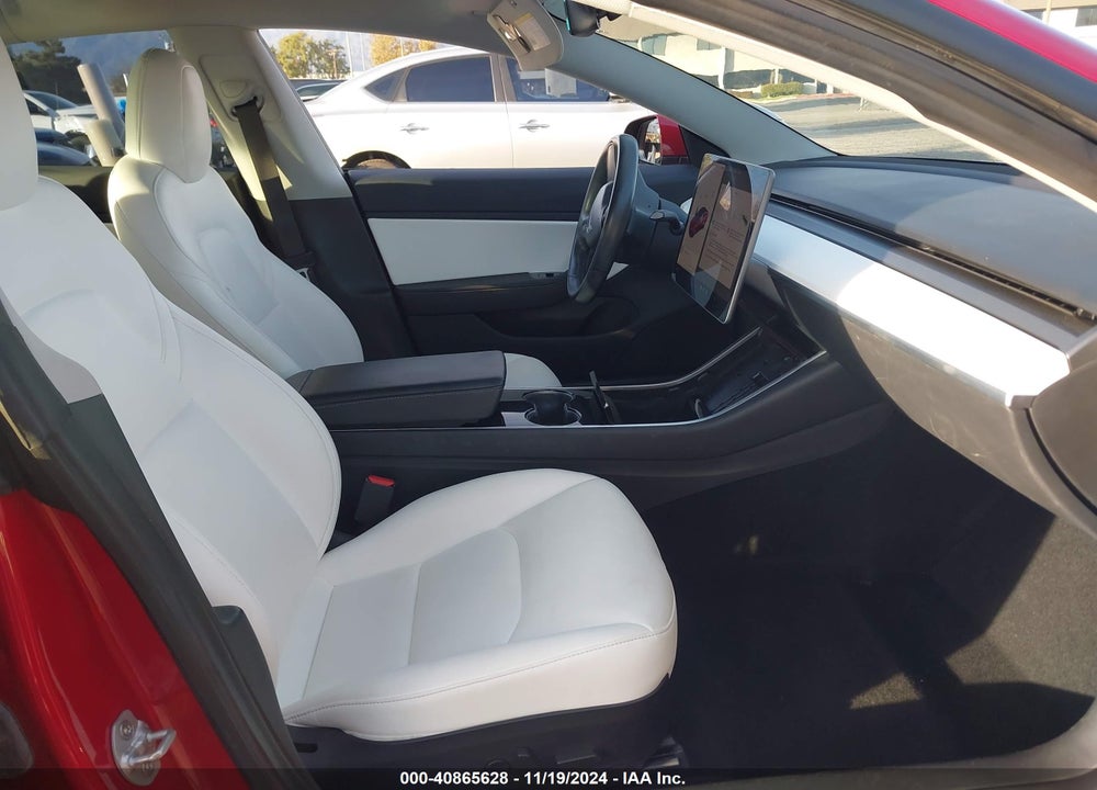 2018 TESLA MODEL 3 LONG RANGE/PERFORMANCE VIN: 5YJ3E1EBXJF055508