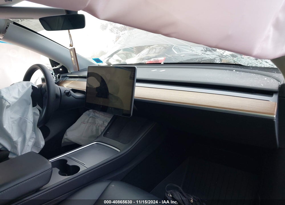 2022 TESLA MODEL Y PERFORMANCE DUAL MOTOR ALL-WHEEL DRIVE VIN: 7SAYGDEF6NF531105