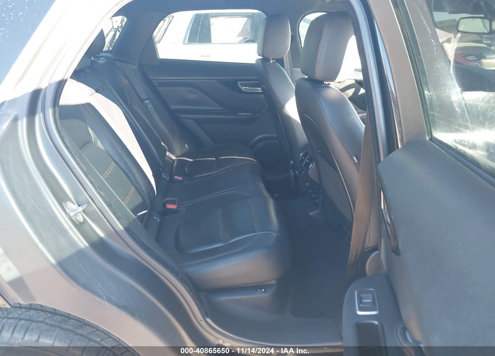 2017 JAGUAR F-PACE 35T PRESTIGE VIN: SADCK2BVXHA054492