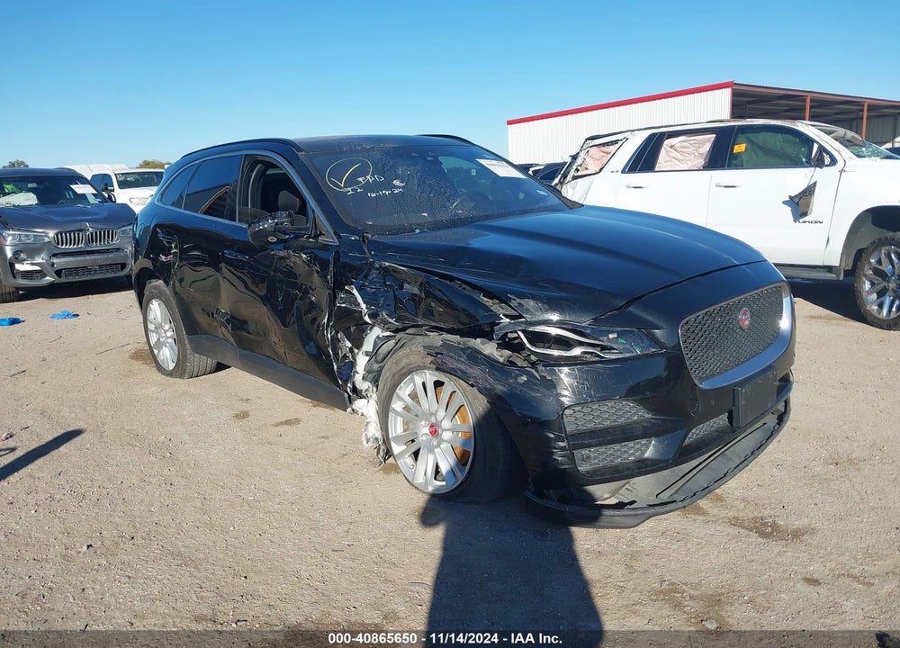 2017 JAGUAR F-PACE 35T PRESTIGE VIN: SADCK2BVXHA054492