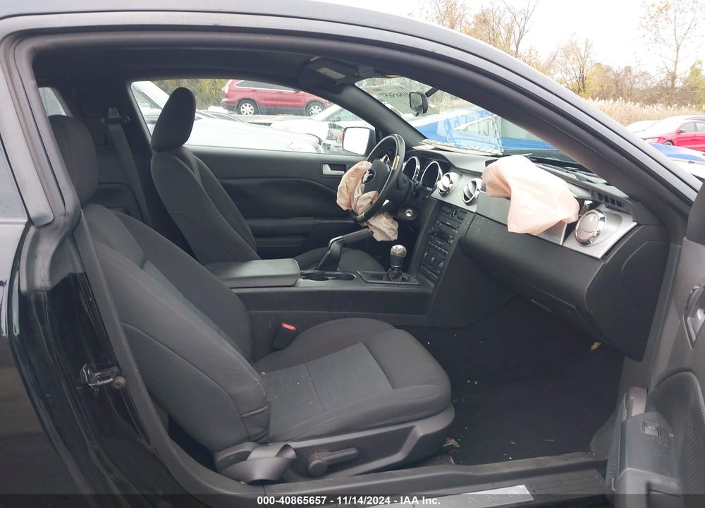 2007 FORD MUSTANG V6 DELUXE/V6 PREMIUM VIN: 1ZVFT80N575281198