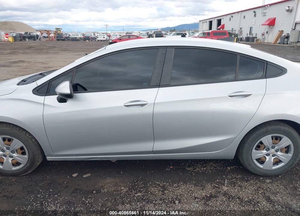 2018 CHEVROLET CRUZE LS AUTO VIN: 1G1BC5SM7J7221268