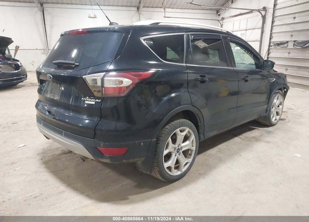 2017 FORD ESCAPE TITANIUM VIN: 1FMCU0J94HUB27638