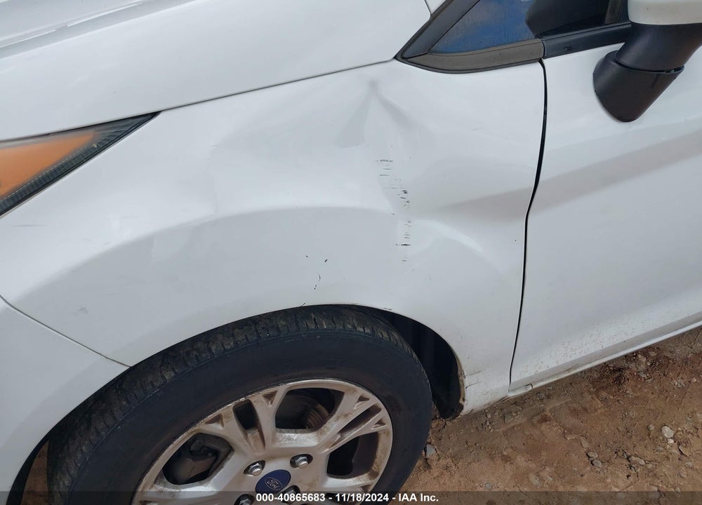 2015 FORD FIESTA SE VIN: 3FADP4EJ1FM211211