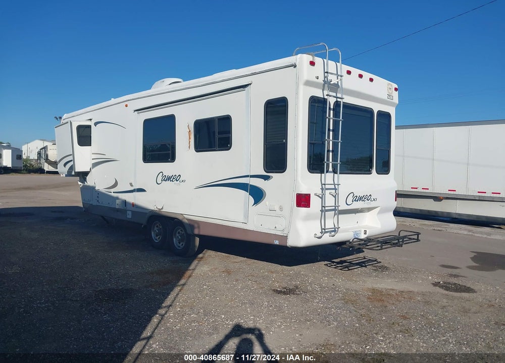 2001 CARRIAGE OTHER VIN: 16F62E3R711A03004