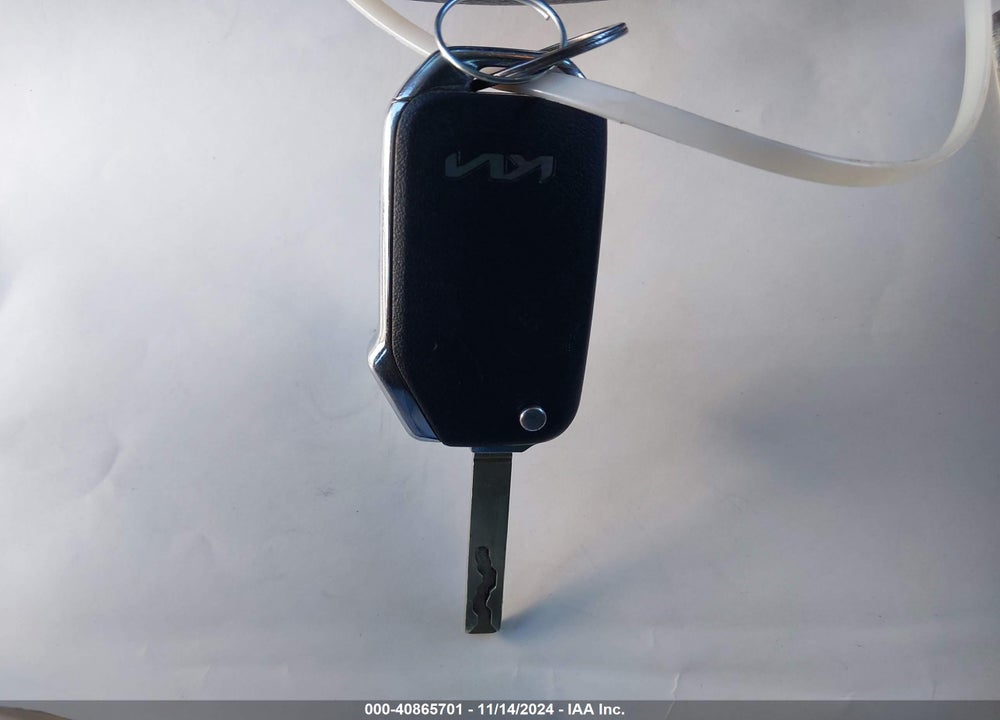 2022 KIA SOUL LX VIN: KNDJ23AU1N7183148