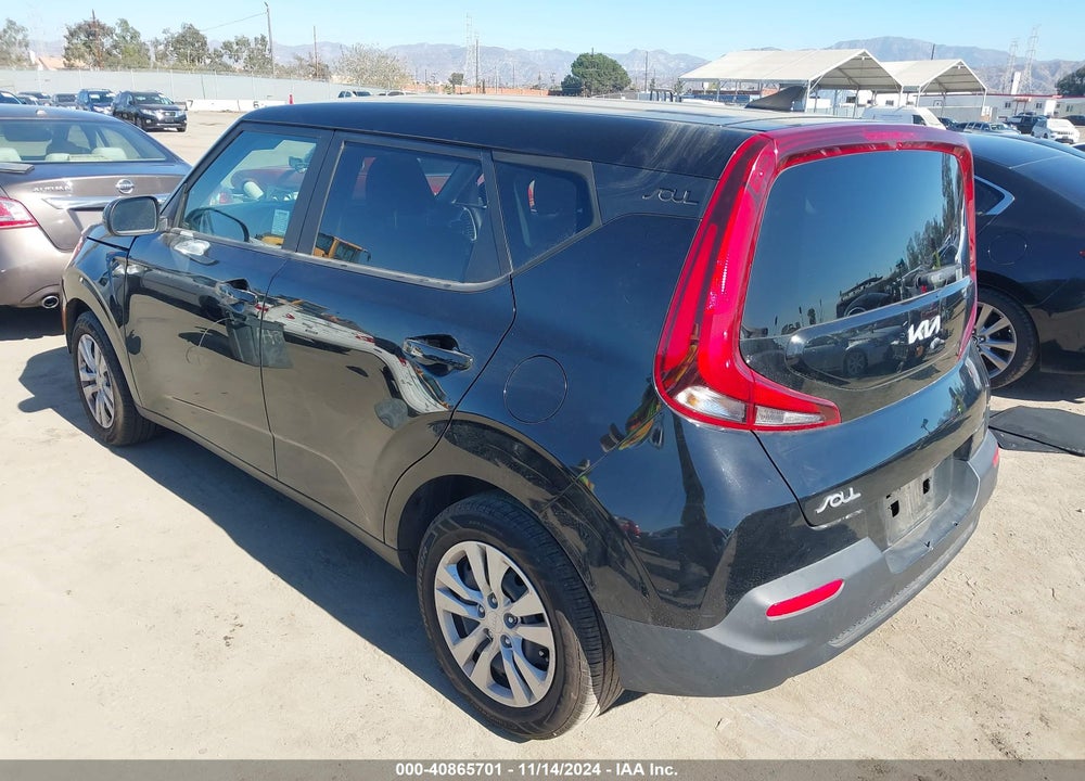2022 KIA SOUL LX VIN: KNDJ23AU1N7183148