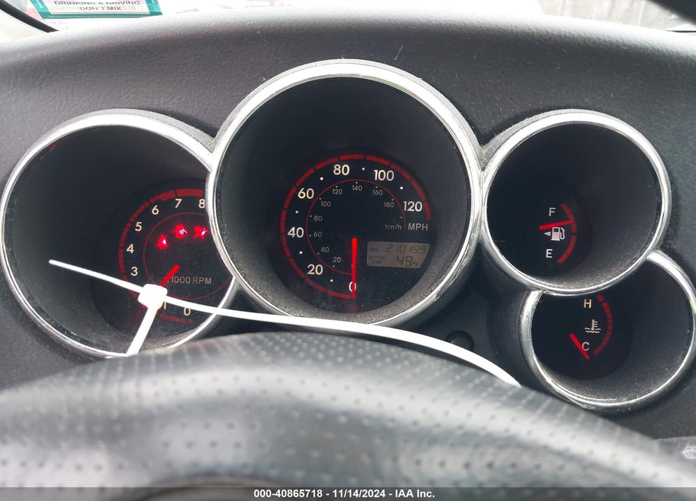 2005 TOYOTA MATRIX VIN: 2T1KR32E55C343019