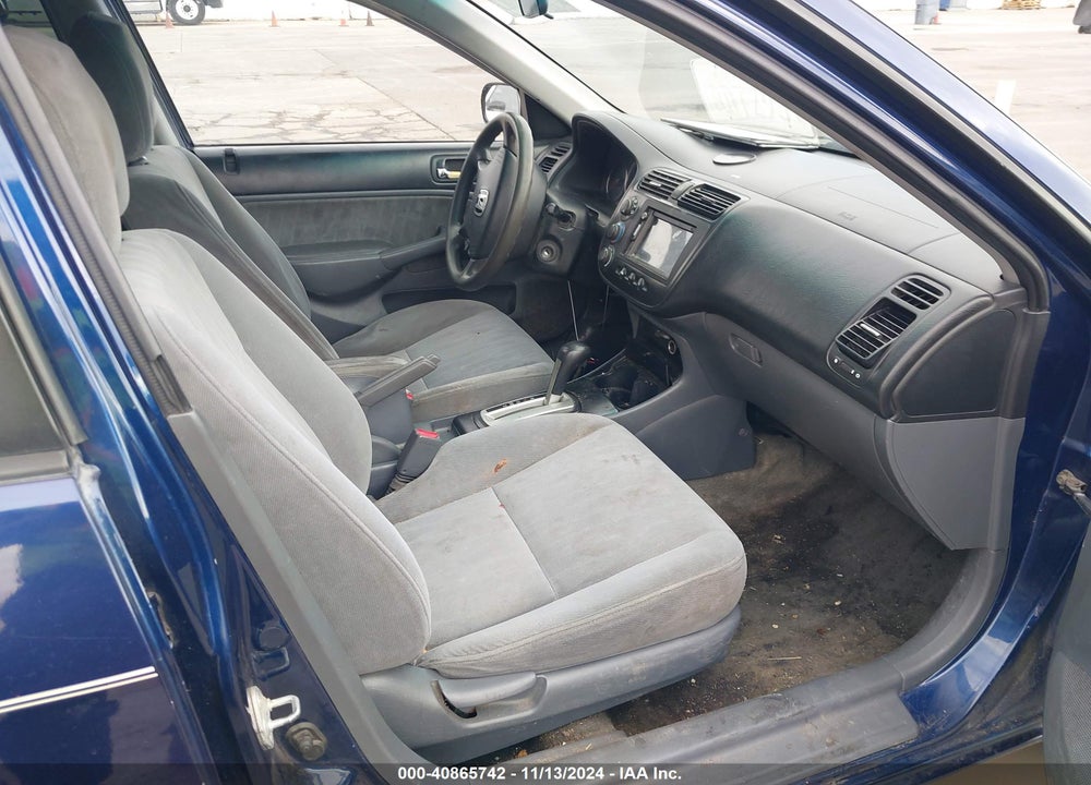 2005 HONDA CIVIC LX VIN: 2HGES165X5H599177