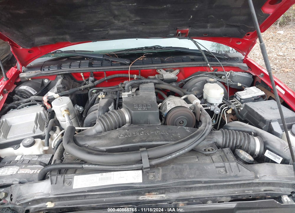 2003 CHEVROLET S-10 LS VIN: 1GCCS14H538104082