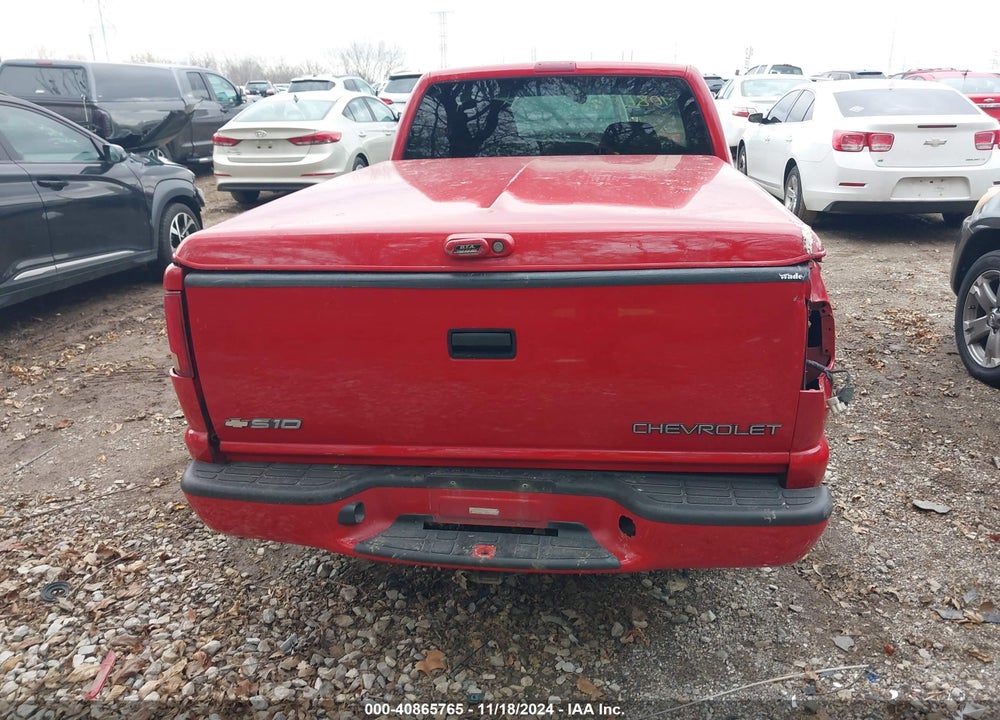 2003 CHEVROLET S-10 LS VIN: 1GCCS14H538104082