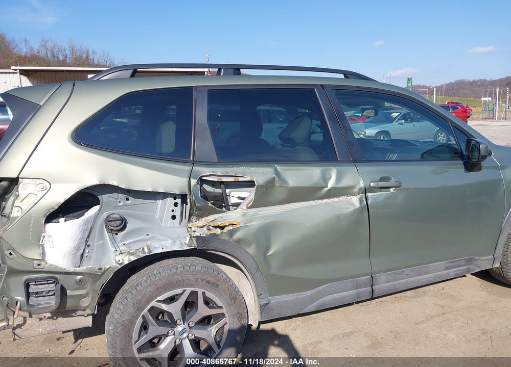 2020 SUBARU FORESTER PREMIUM VIN: JF2SKAJC7LH481213