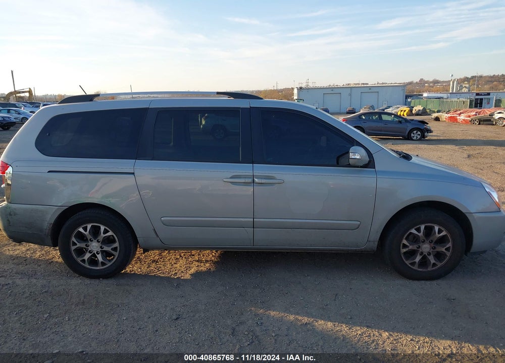 2014 KIA SEDONA LX VIN: KNDMG4C78E6539287