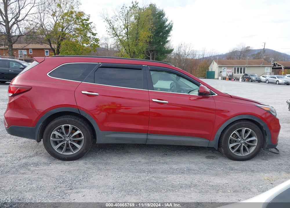 2017 HYUNDAI SANTA FE SE VIN: KM8SMDHF9HU165803
