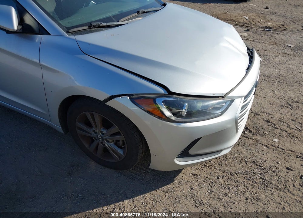 2018 HYUNDAI ELANTRA VIN: 5NPD84LF5JH260299