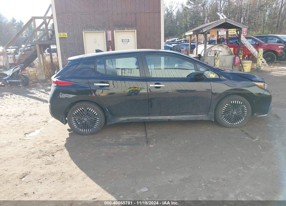 2024 NISSAN LEAF VIN: 1N4CZ1CV1RC554276