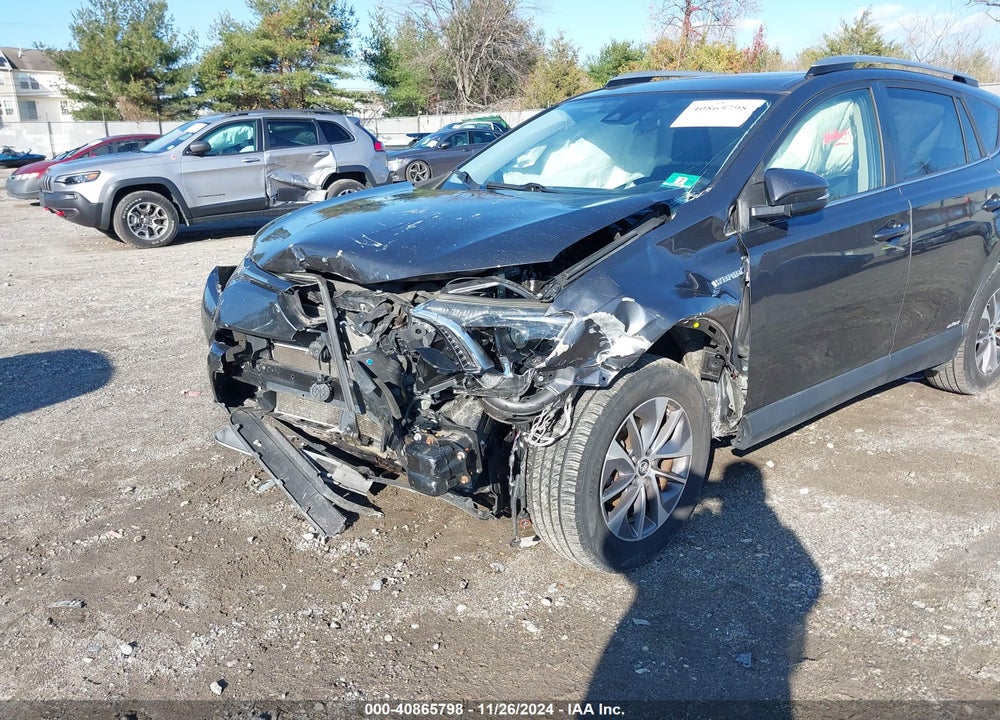 2017 TOYOTA RAV4 HYBRID XLE VIN: JTMRJREV5HD101312
