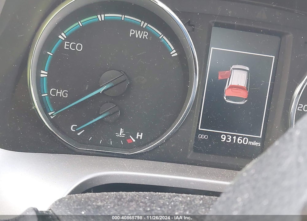 2017 TOYOTA RAV4 HYBRID XLE VIN: JTMRJREV5HD101312