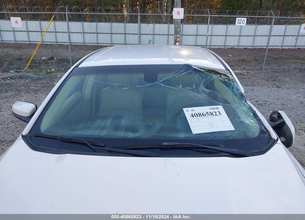 2013 FORD TAURUS SEL VIN: 1FAHP2E82DG104470