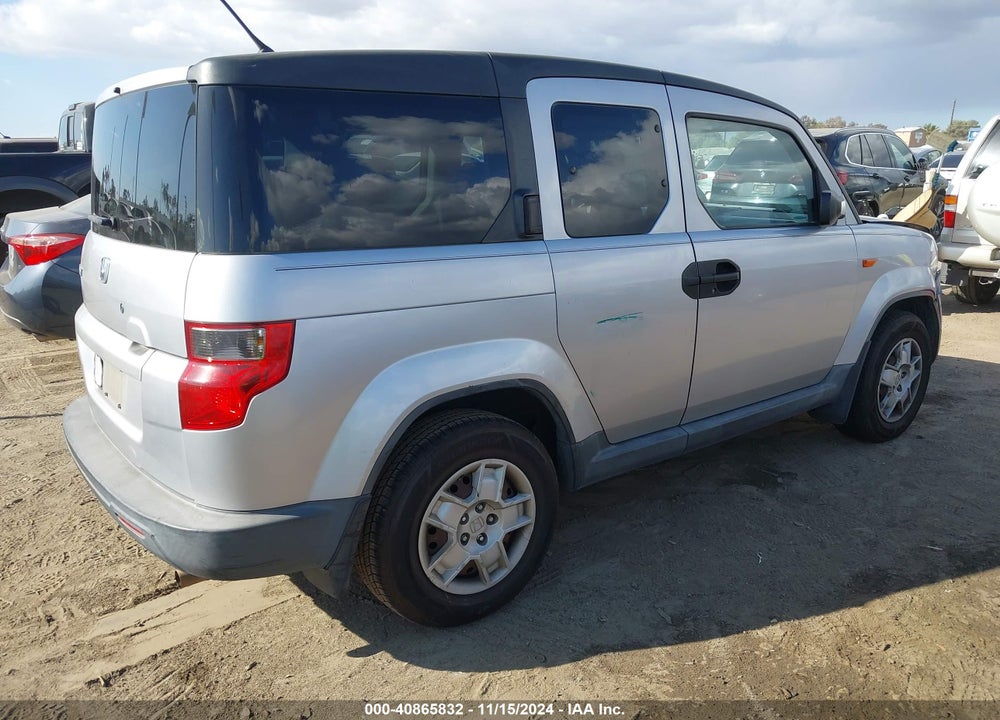 2010 HONDA ELEMENT LX VIN: 5J6YH1H30AL002082