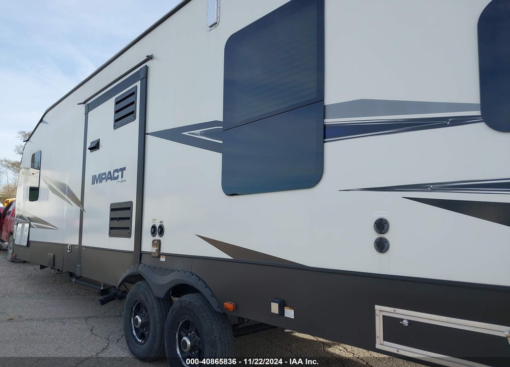 2017 KEYSTONE IMPACT TOY HAULER SE VIN: 4YDT33023KF815233