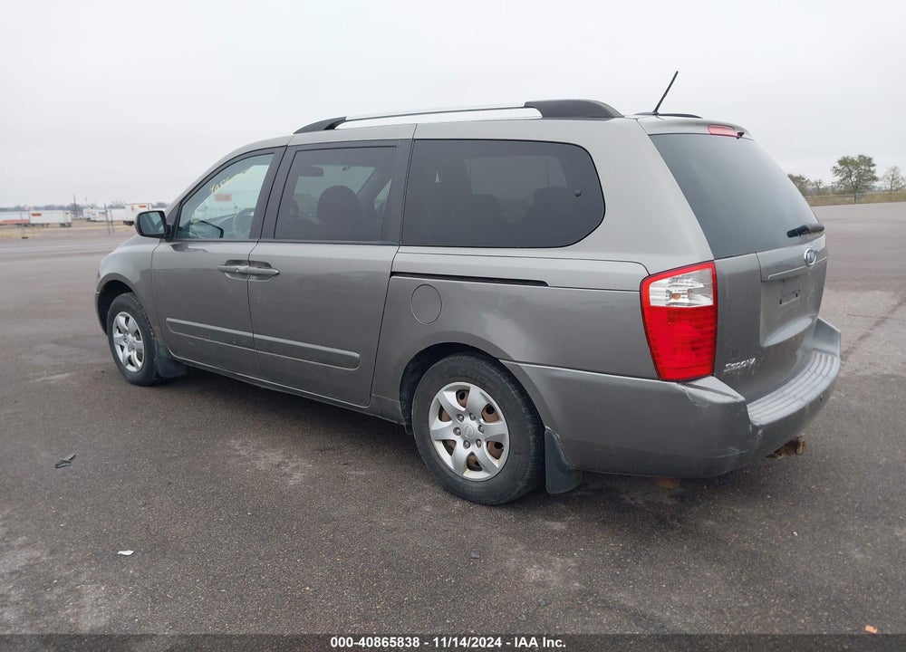 2010 KIA SEDONA LX VIN: KNDMG4C33A6335956
