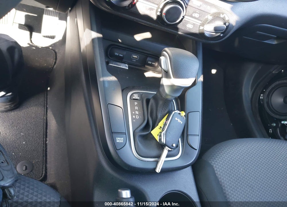 2025 KIA SOUL LX VIN: KNDJ23AU0S7922277