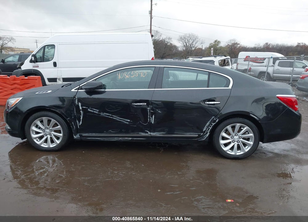 2014 BUICK LACROSSE VIN: 1G4GA5G33EF230107