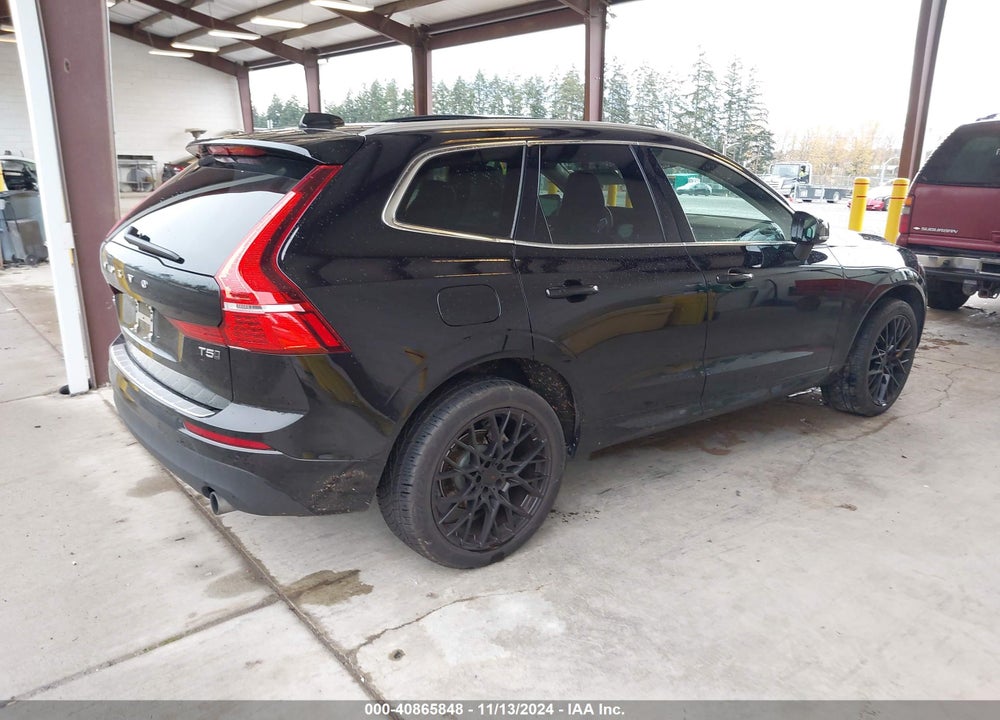 2020 VOLVO XC60 T5 MOMENTUM VIN: YV4102RK2L1411657