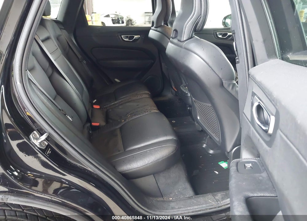 2020 VOLVO XC60 T5 MOMENTUM VIN: YV4102RK2L1411657