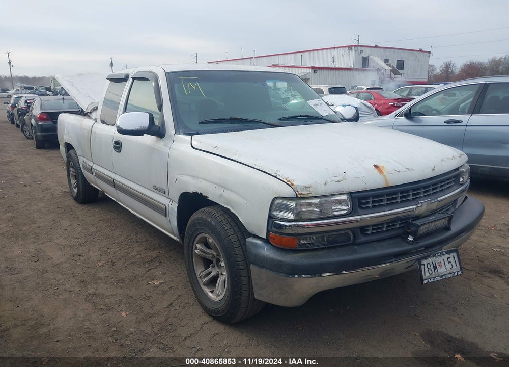 2002 CHEVROLET SILVERADO 1500 LS VIN: 2GCEC19T721391302
