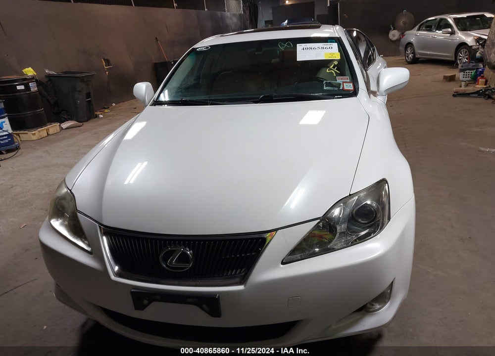 2008 LEXUS IS 250 VIN: JTHBK262085057920