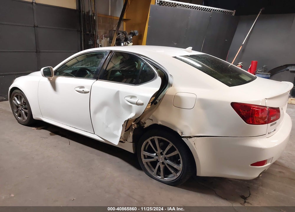 2008 LEXUS IS 250 VIN: JTHBK262085057920