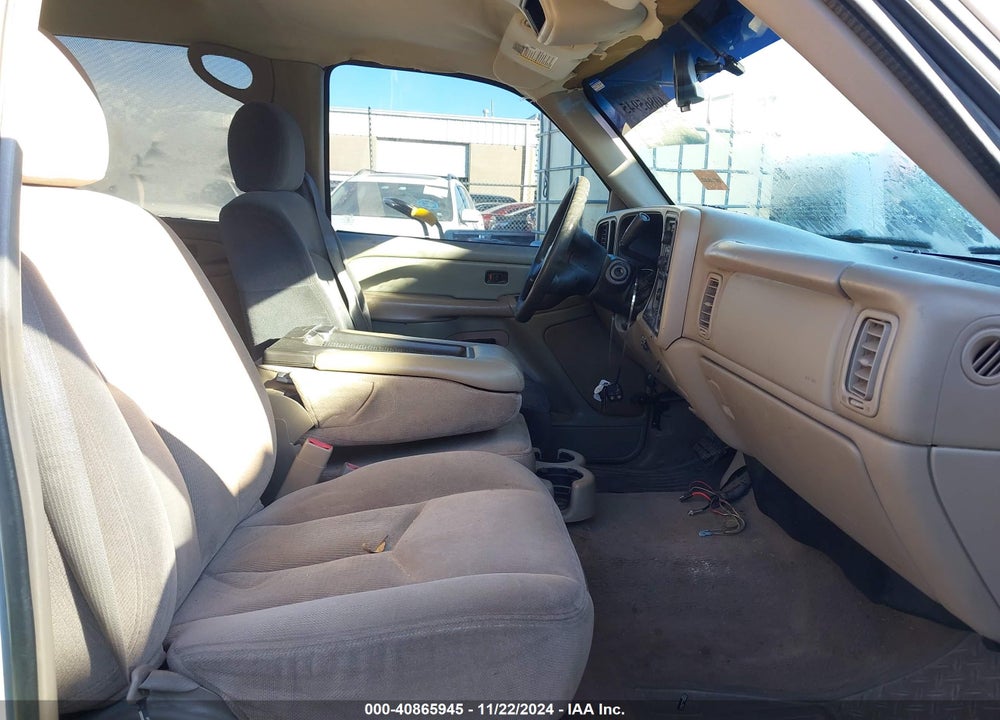 2007 GMC SIERRA 1500 CLASSIC SL VIN: 2GTEC13V171174572