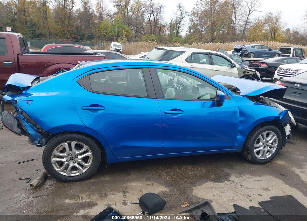 2018 TOYOTA YARIS IA VIN: 3MYDLBYV1JY323700