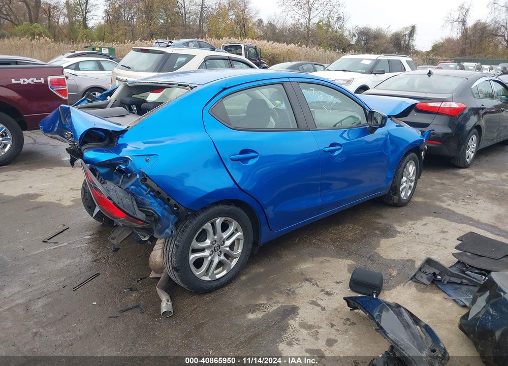 2018 TOYOTA YARIS IA VIN: 3MYDLBYV1JY323700