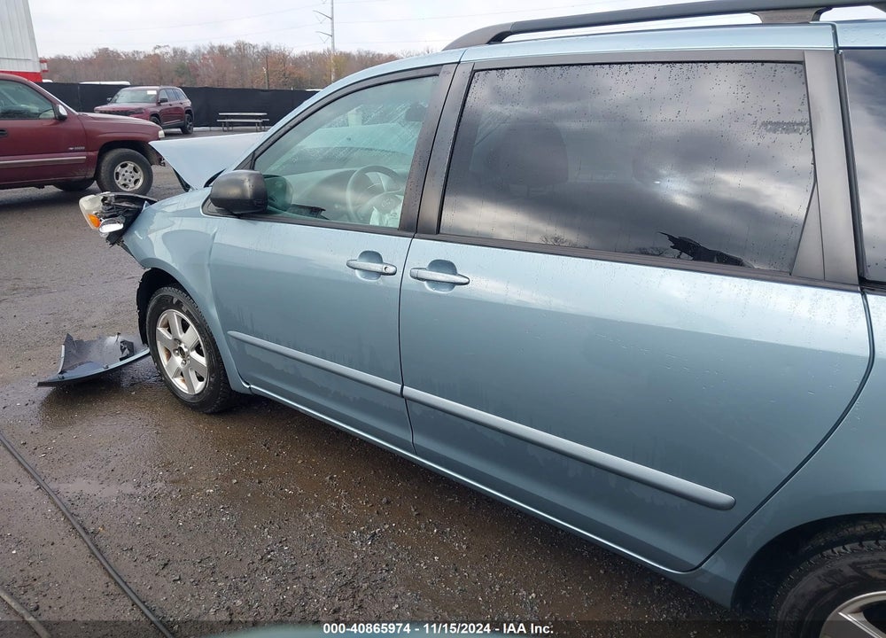 2009 TOYOTA SIENNA LE VIN: 5TDZK23C79S227750