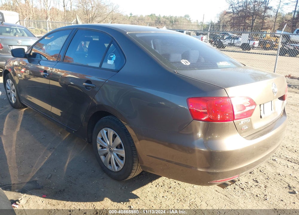 2012 VOLKSWAGEN JETTA 2.0L S VIN: 3VW2K7AJ9CM418042