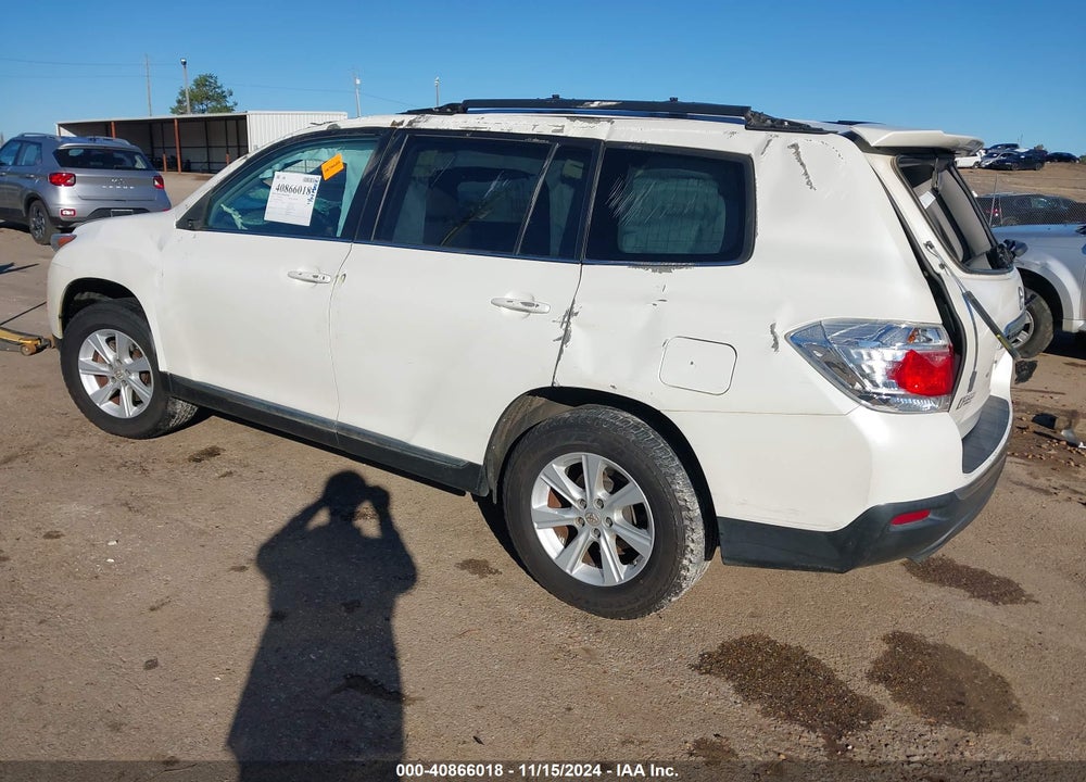 2013 TOYOTA HIGHLANDER SE V6 VIN: 5TDZK3EH5DS090489