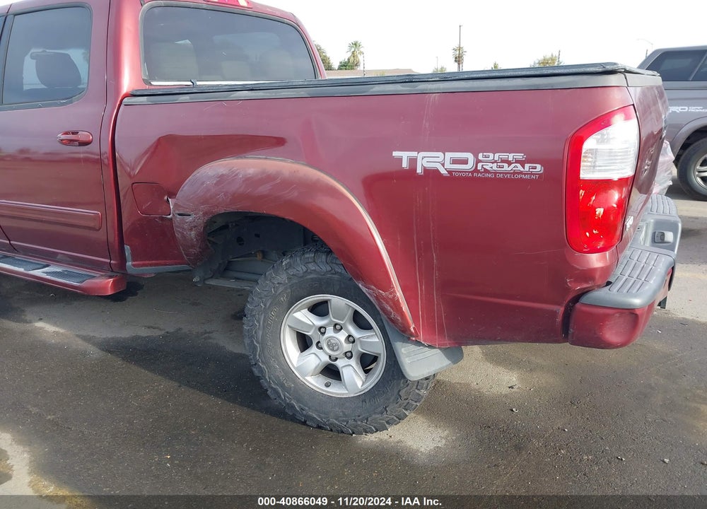 2005 TOYOTA TUNDRA LIMITED V8 VIN: 5TBDT481X5S486276