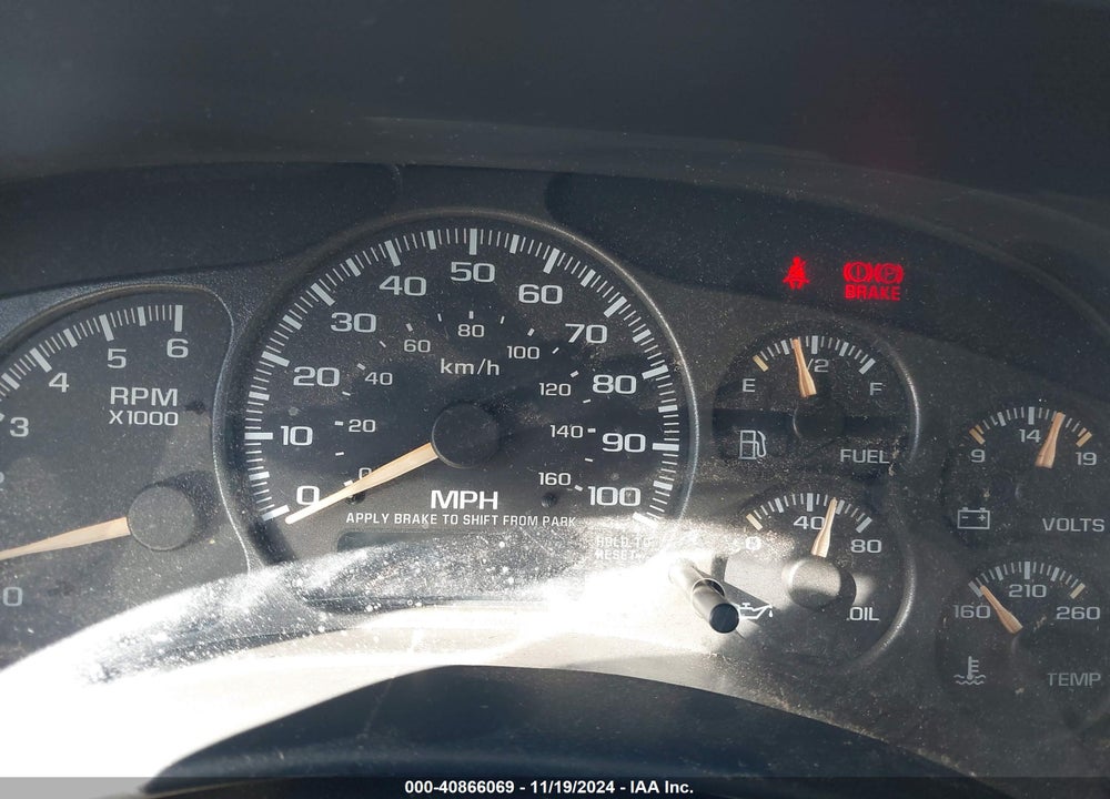 2002 CHEVROLET SUBURBAN 1500 LT VIN: 3GNEC16ZX2G356020