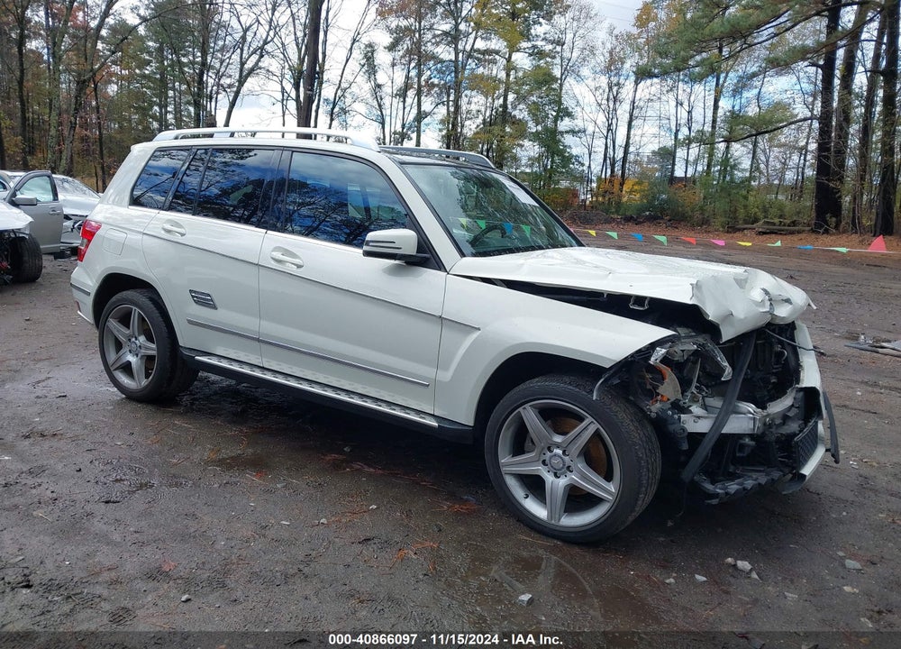 2010 MERCEDES-BENZ GLK 350 4MATIC VIN: WDCGG8HB2AF314756