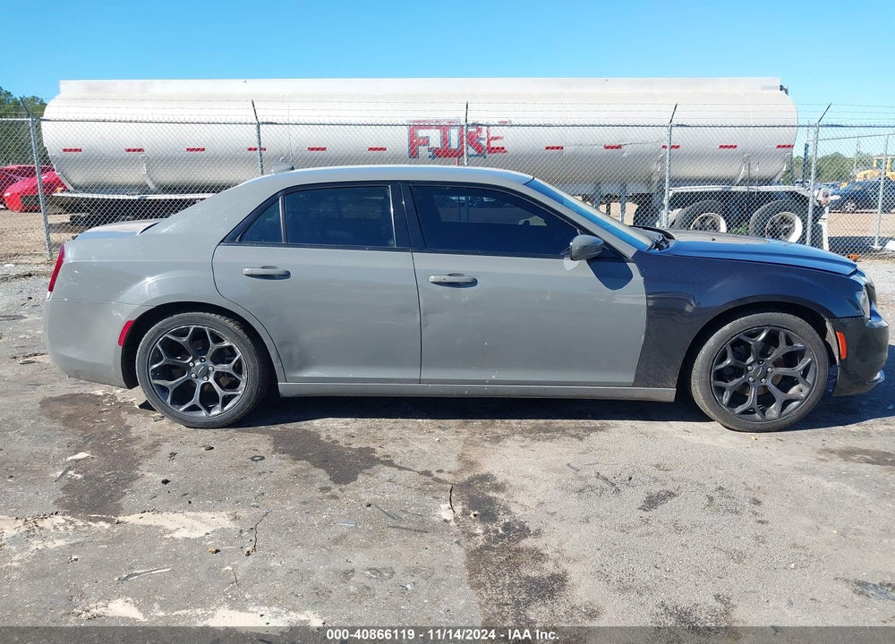 2019 CHRYSLER 300 300S VIN: 2C3CCABG4KH533475