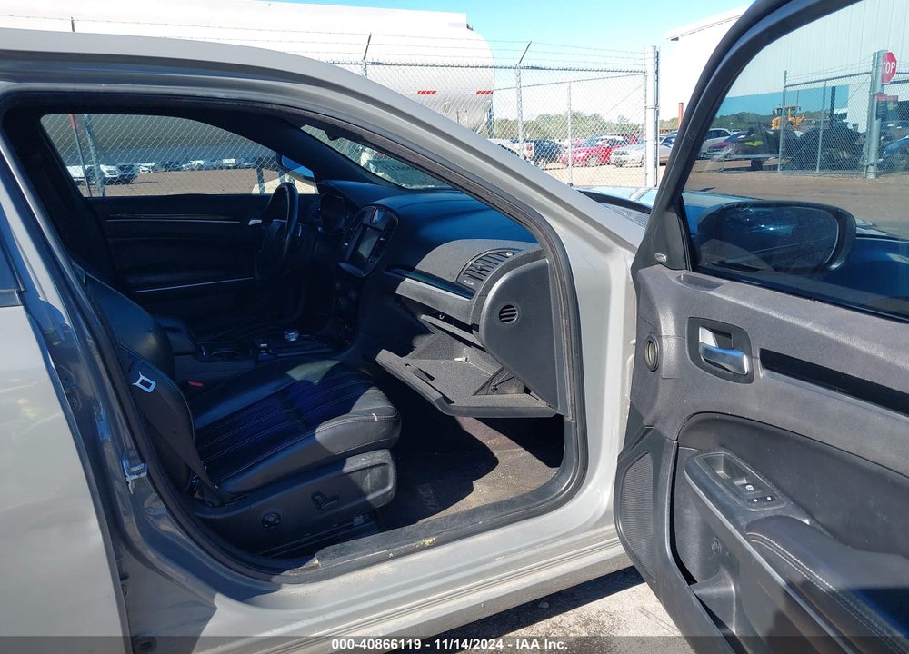 2019 CHRYSLER 300 300S VIN: 2C3CCABG4KH533475