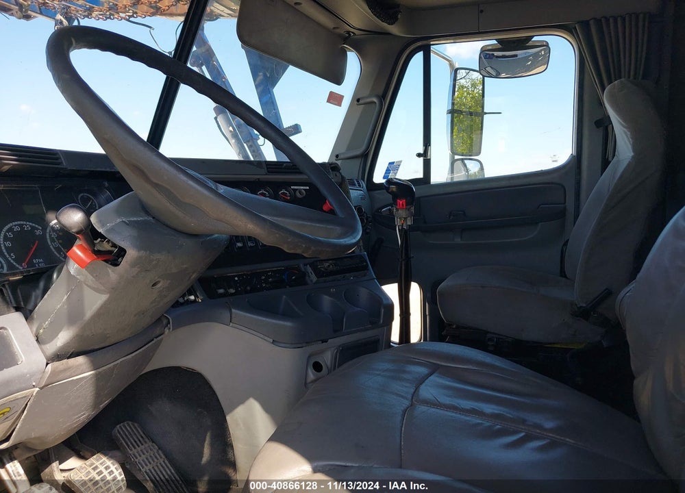 2005 FREIGHTLINER CONVENTIONAL COLUMBIA VIN: 1FVHA6AVX5PN54260