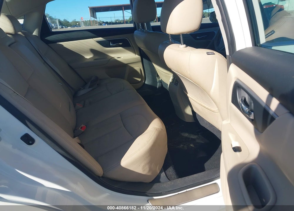 2016 NISSAN ALTIMA VIN: 1N4BL3AP6GC239550